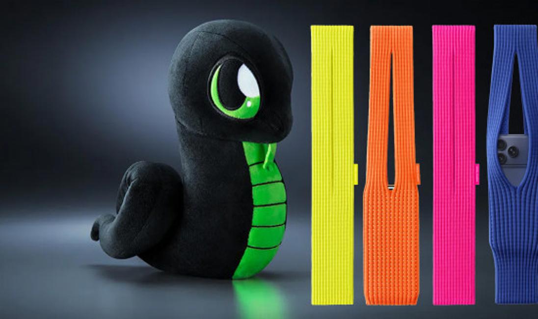 Razer&#039;s Gaming Bag: A Better, Cheaper Alternative to Apple&#039;s iPhone Pocket